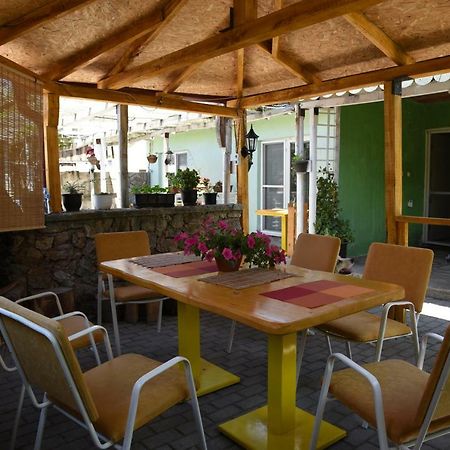 אוהריד Villa In Apartments מראה חיצוני תמונה